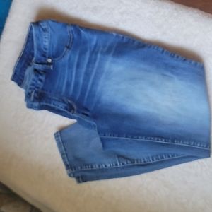 Maurices jeans 16 short